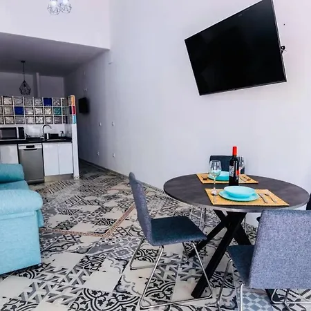 Apartment Arenas 3 *